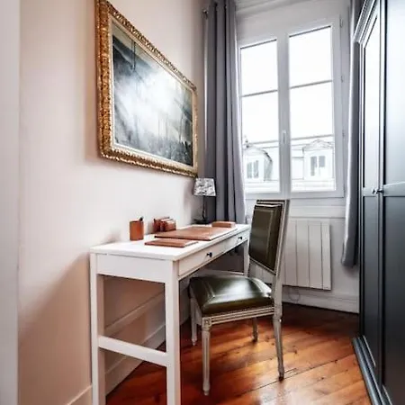 Le Fontenelle Haussmannien - Hypercentre De Appartement